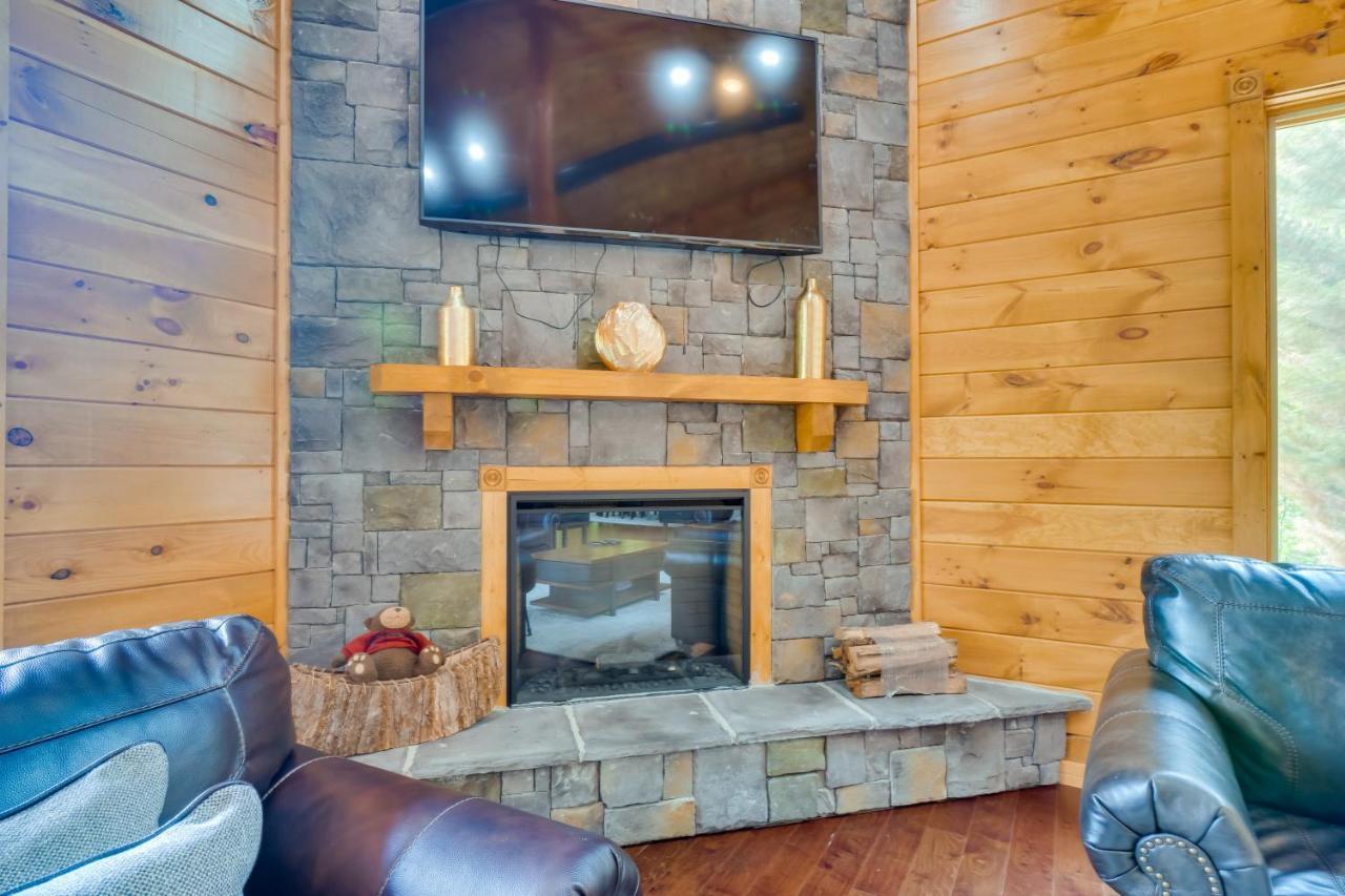 Gatlinburg Vacation Rental With Private Hot Tub! Exterior photo