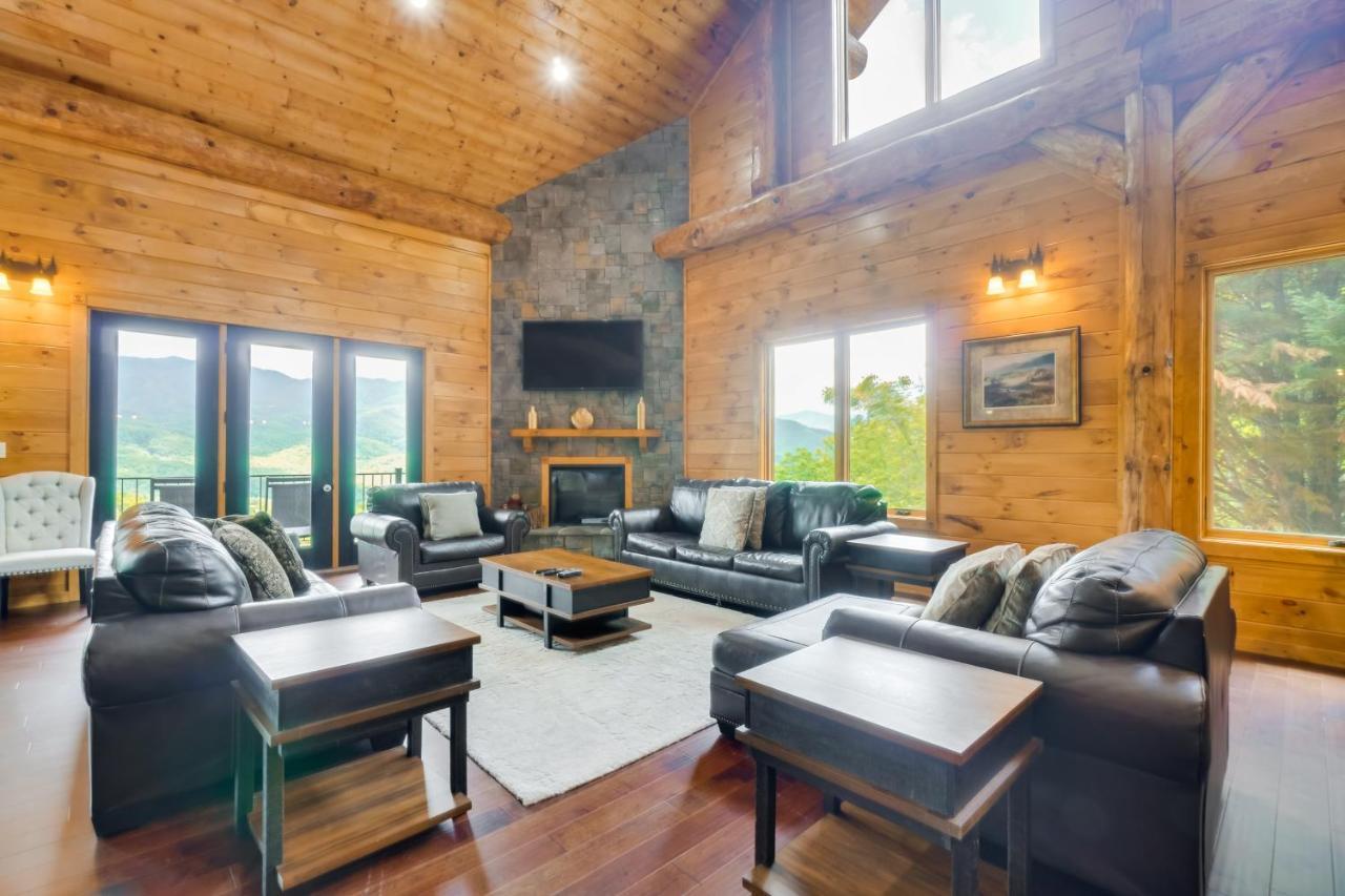 Gatlinburg Vacation Rental With Private Hot Tub! Exterior photo