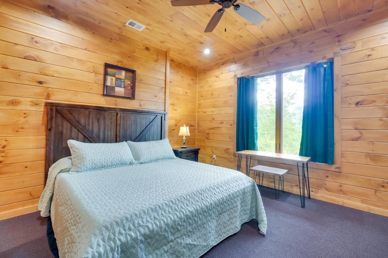 Gatlinburg Vacation Rental With Private Hot Tub! Exterior photo