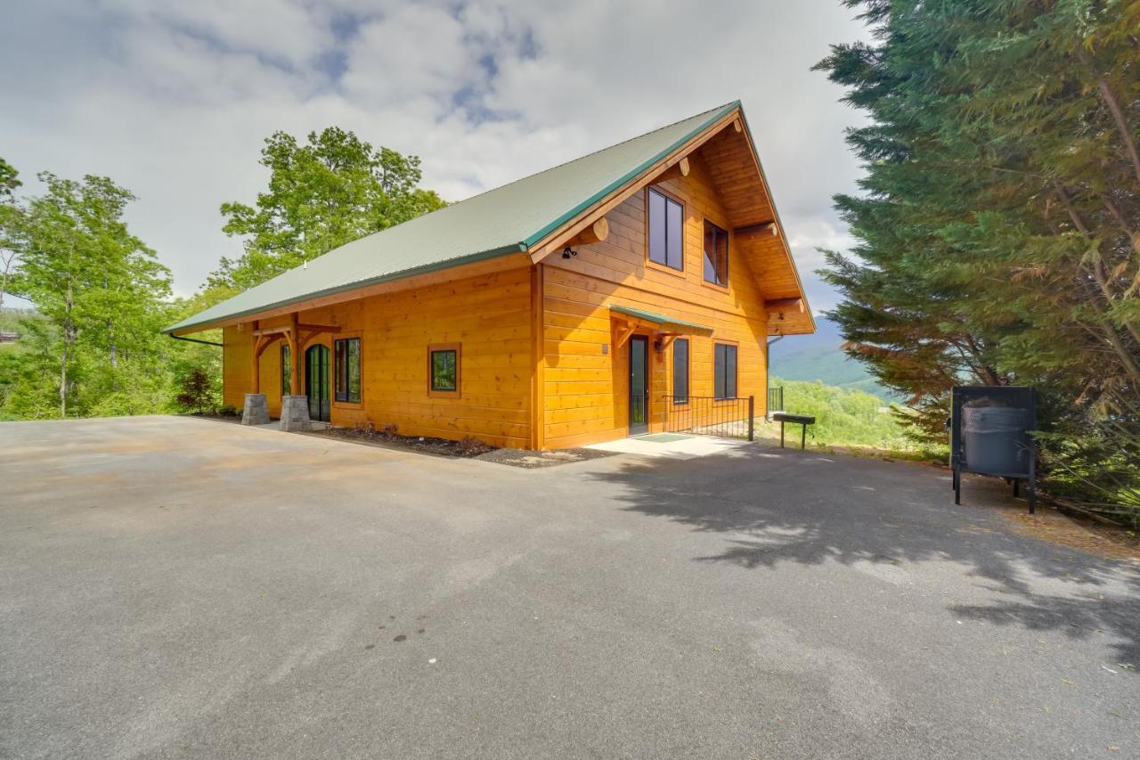 Gatlinburg Vacation Rental With Private Hot Tub! Exterior photo